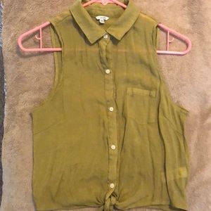 Collared Button Down Tank